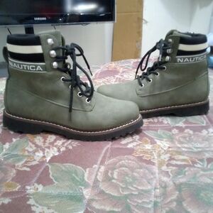 Nautica Women's Olive Lace-Up Boots